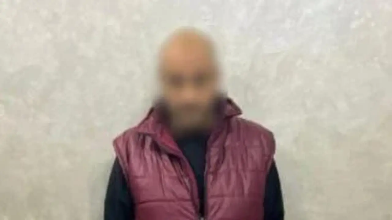 ضبط شخص بحوزته كروت دعاية انتخابية قرب لجان الأقصر يكشف جهود وزارة الداخلية في مراقبة العملية الانتخابية